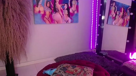 kittyhotts  02-05-2022
